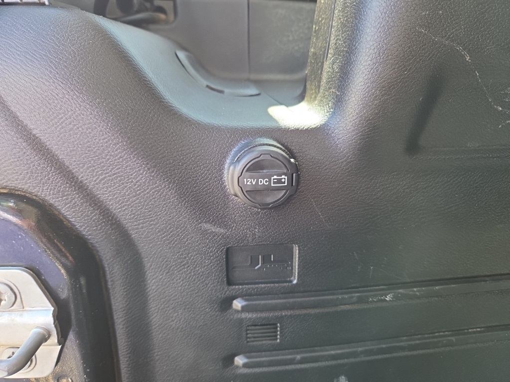 2021 Jeep Wrangler Unlimited Sahara photo 8