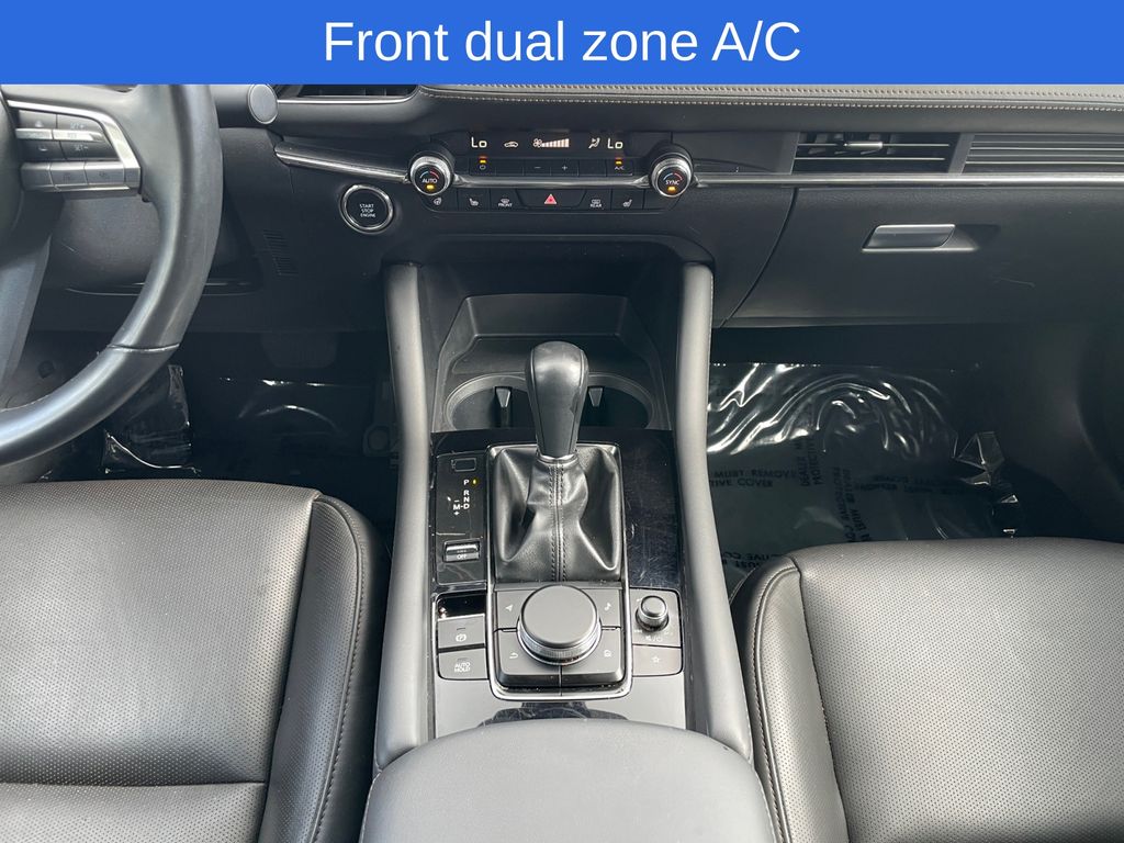 2021 Mazda Mazda3 Premium Plus photo 11