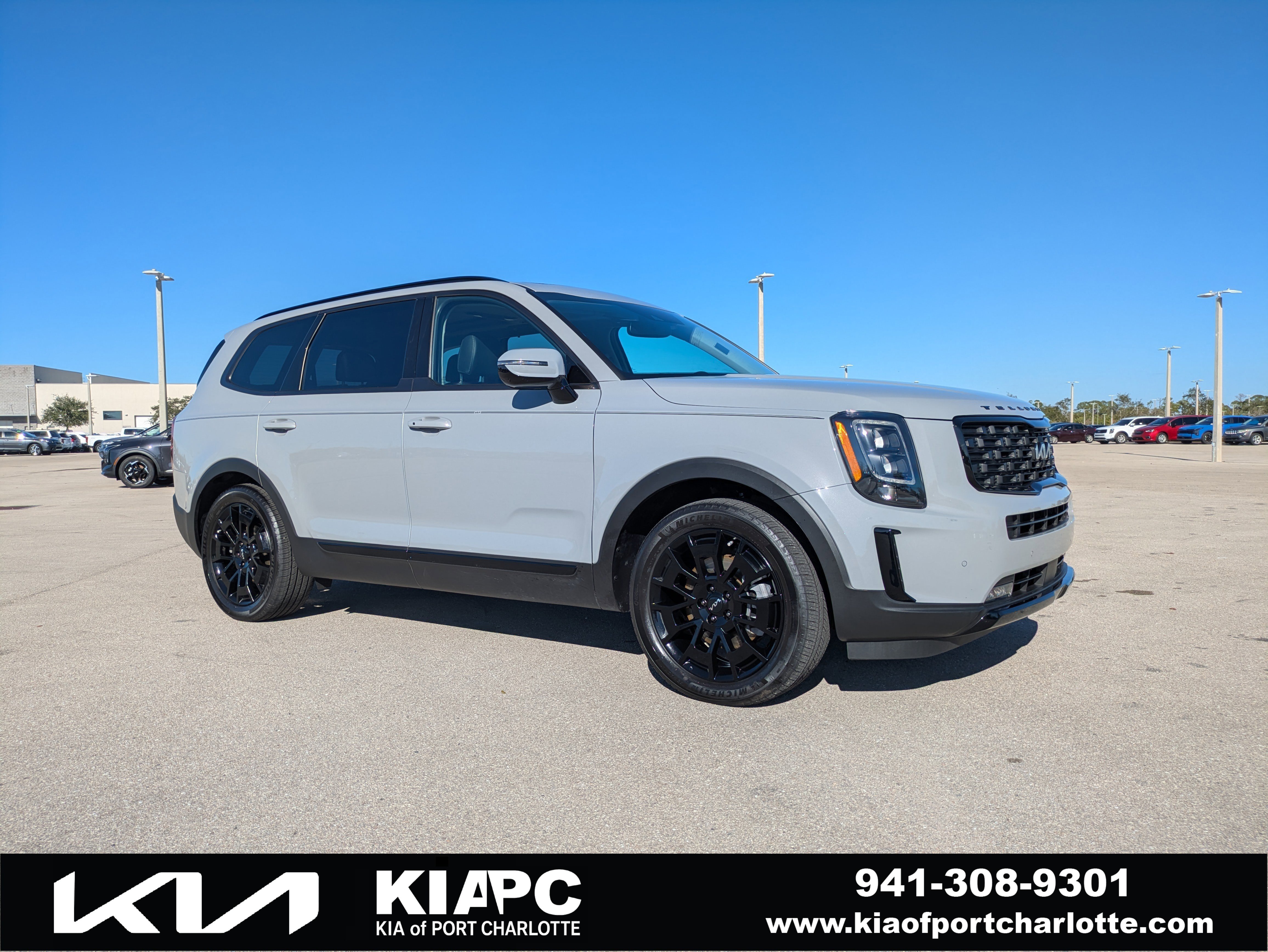 2022 Kia Telluride SX's photo