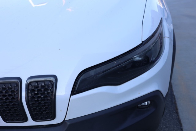 2020 Jeep Cherokee Latitude photo 9