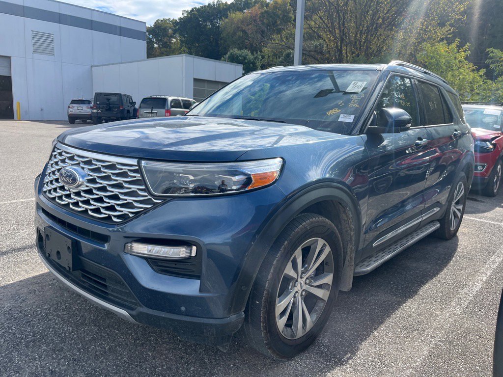 2020 Ford Explorer Platinum's photo