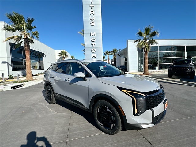 2026 Kia Sportage EX Hybrid's photo