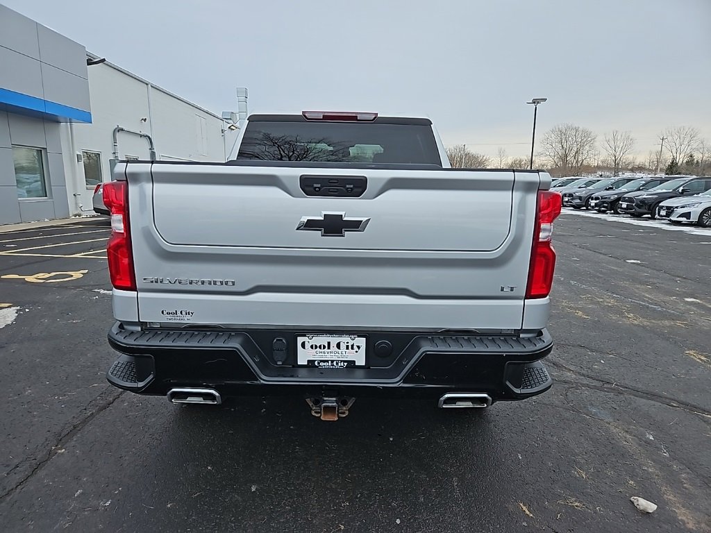 2022 Chevrolet Silverado 1500 LT Trail Boss photo 3