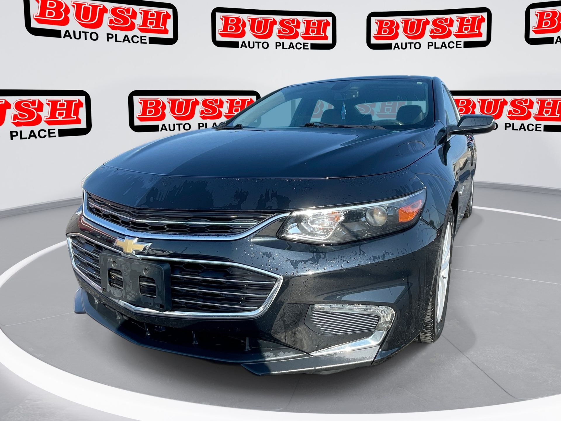 2017 Chevrolet Malibu 1LT photo 9