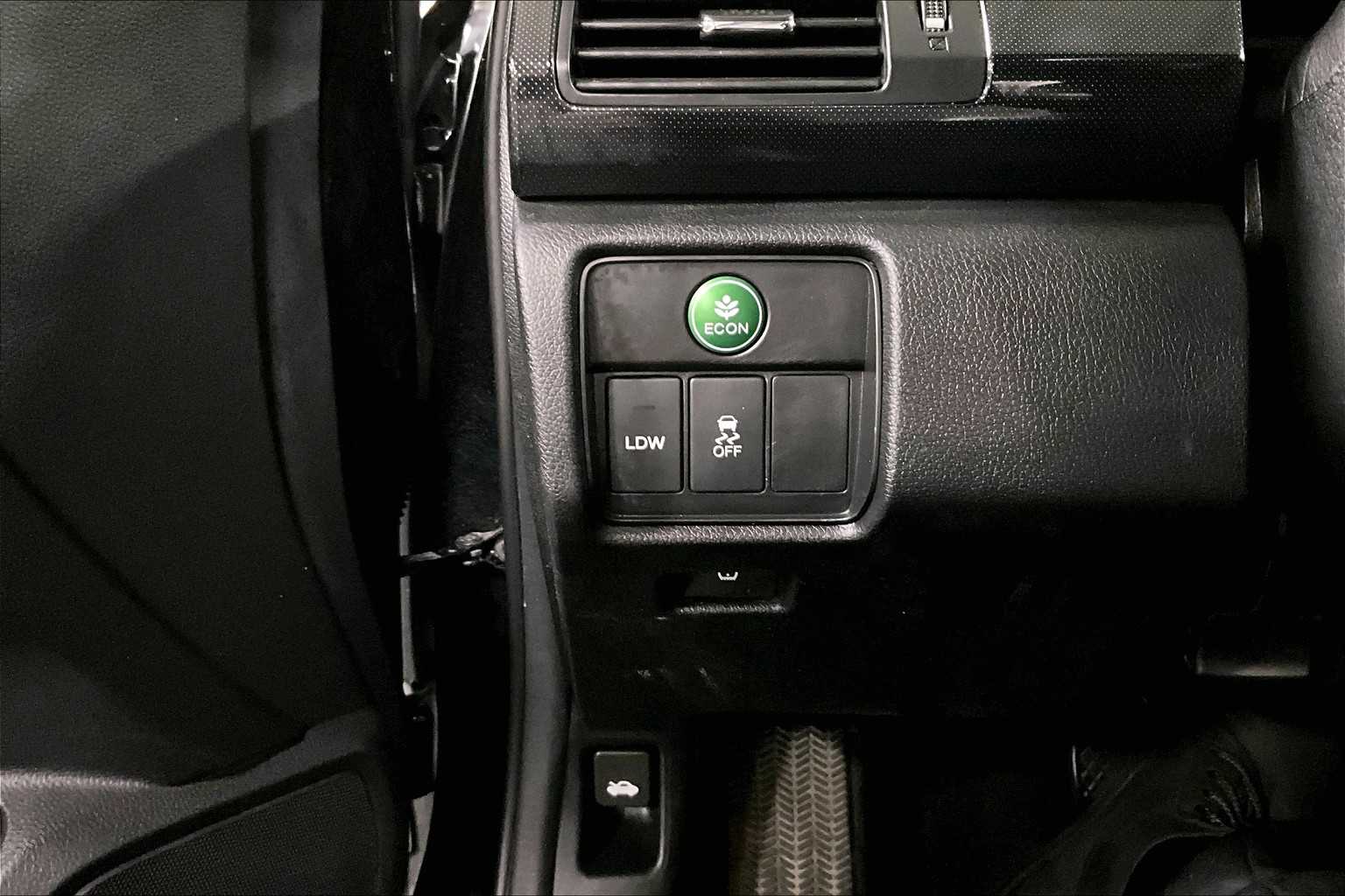 2015 Honda Accord EX-L photo 32