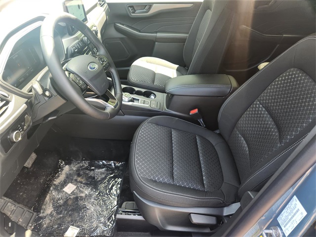 2025 Ford Escape Active photo 4