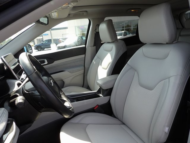2022 Jeep Compass North Edition Latitude photo 16