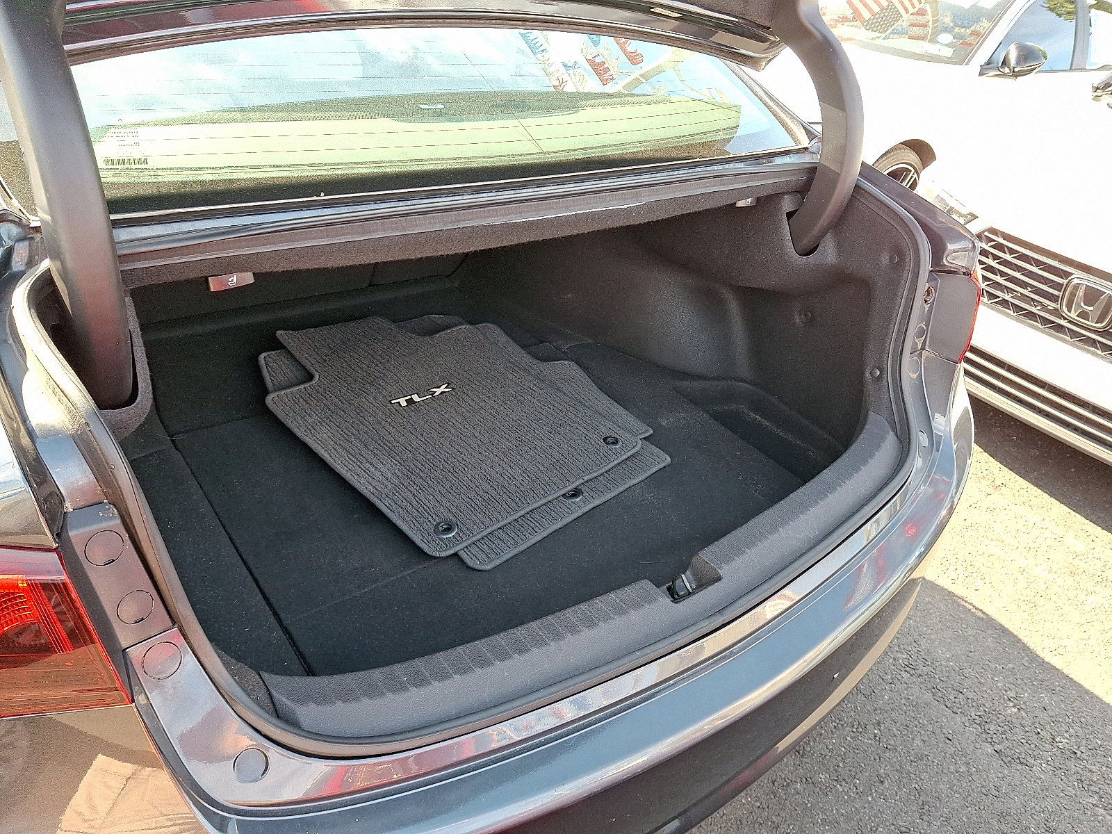 2016 Acura TLX Technology photo 27