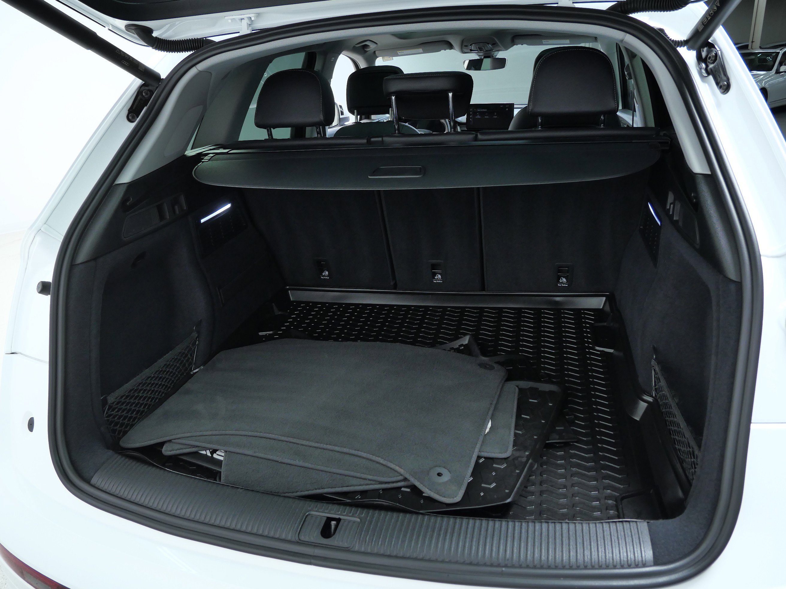 2023 Audi Q5 S line Premium Plus photo 5