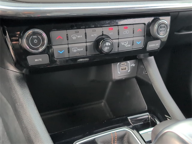 2022 Jeep Compass Limited photo 19