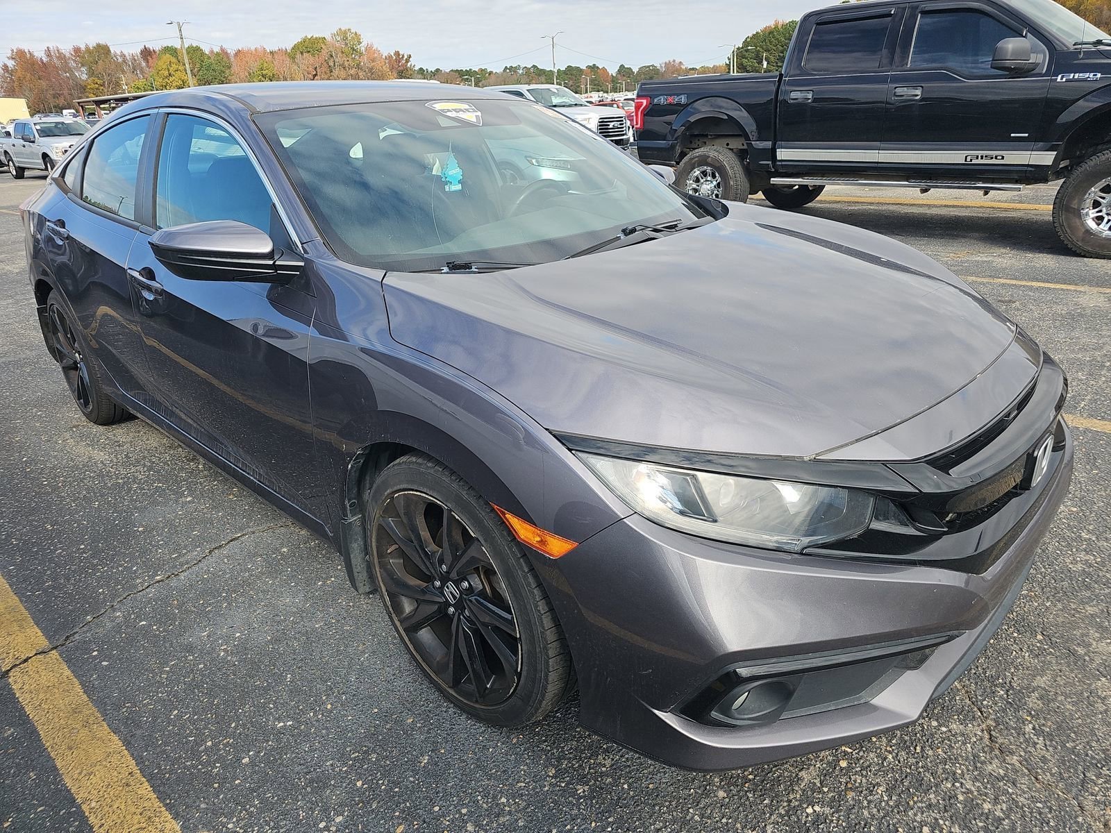 2020 Honda Civic Sport photo 3