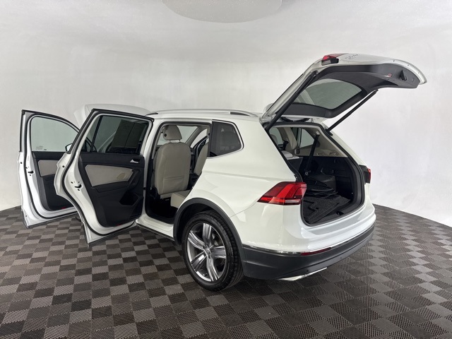 2021 Volkswagen Tiguan SEL photo 13