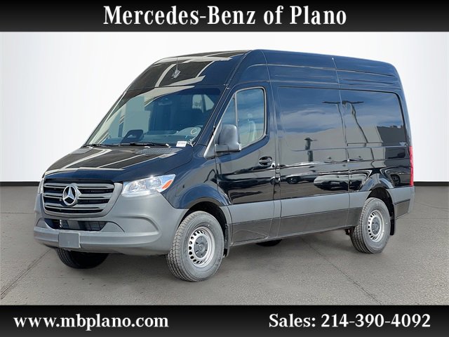 2025 Mercedes-Benz Sprinter Cargo Van Base's photo
