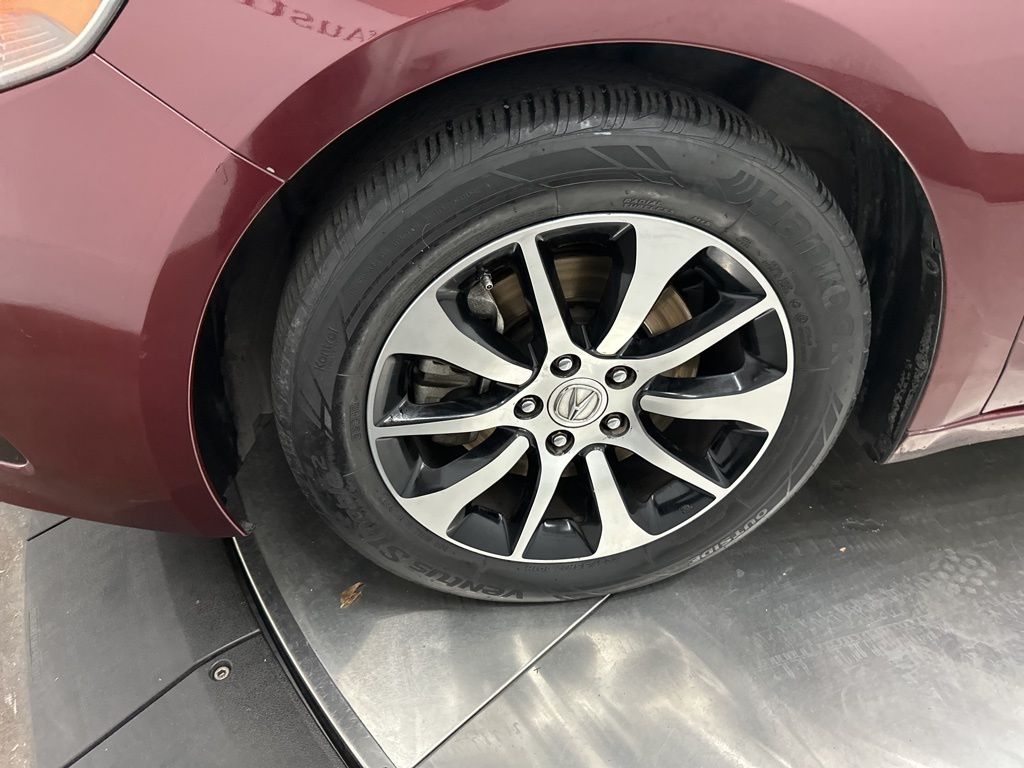 2016 Acura TLX Technology photo 28