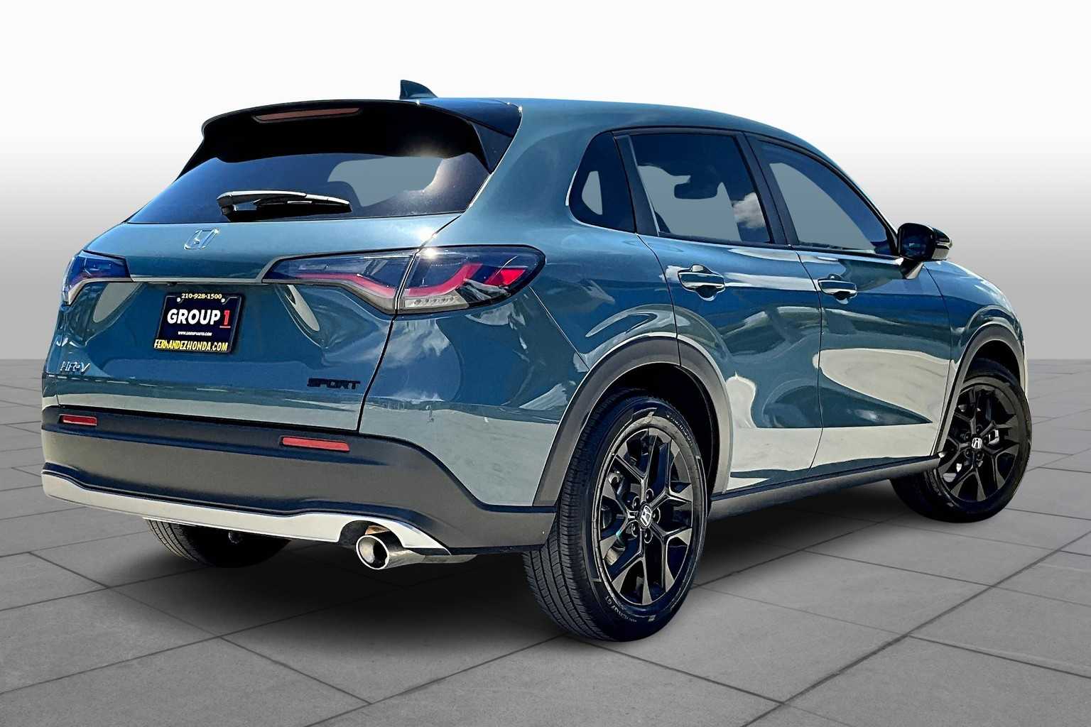 2025 Honda HR-V Sport photo 9