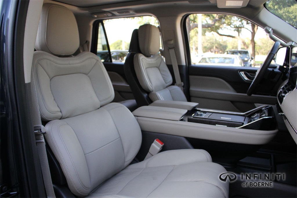 2024 Lincoln Navigator Reserve photo 22