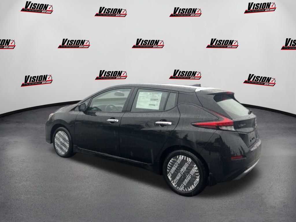 2024 Nissan Leaf SV Plus photo 5