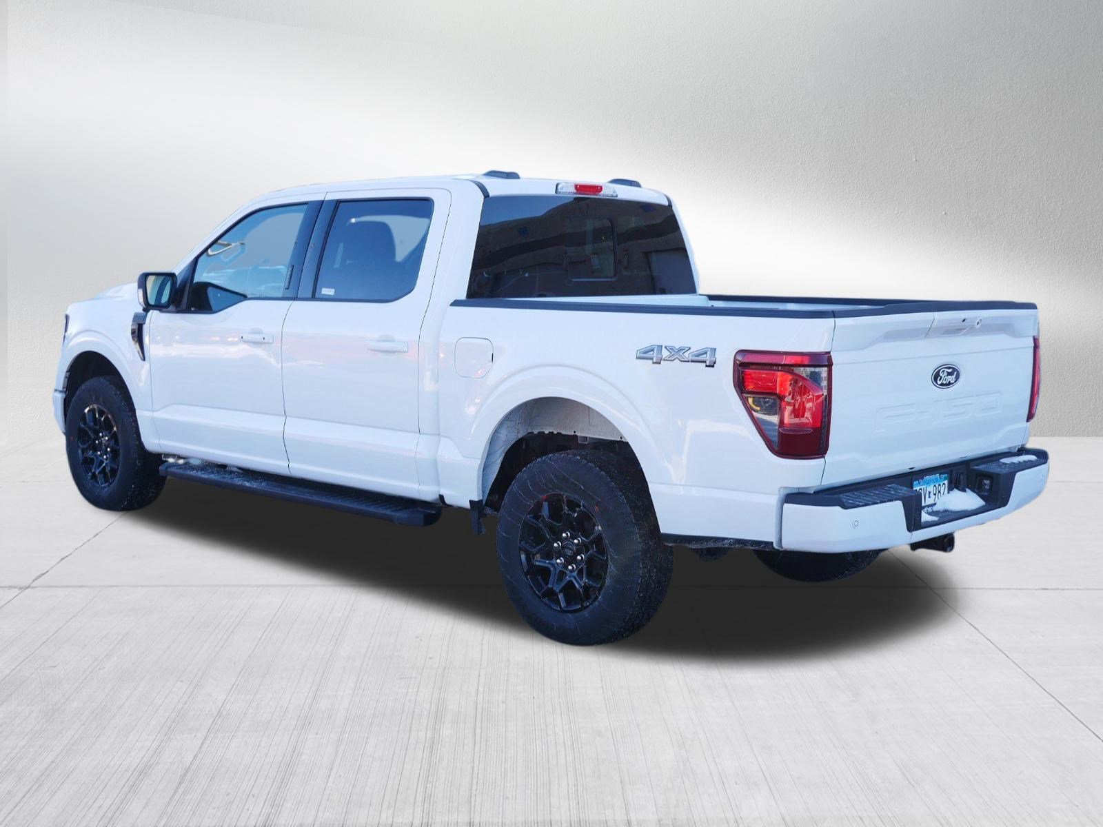 2024 Ford F-150 XLT photo 4