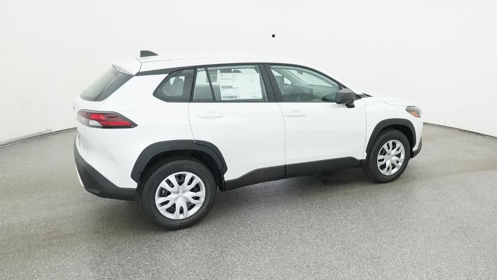2026 Toyota Corolla Cross L photo 24