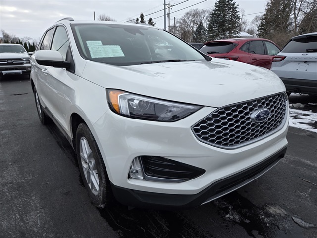 2024 Ford Edge SEL's photo