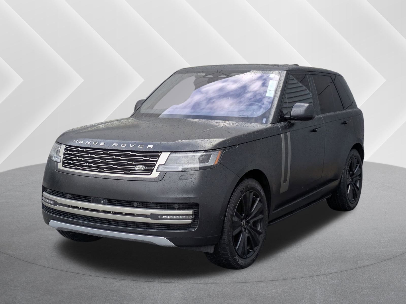 2023 Land Rover Range Rover SE's photo