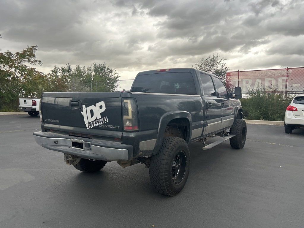 2005 Chevrolet Silverado 2500HD Base photo 4