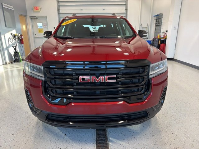 2023 Gmc Acadia SLE photo 3