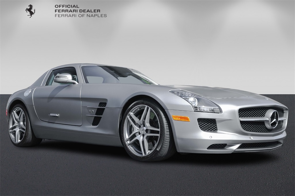 2012 Mercedes-Benz SLS AMG Base's photo