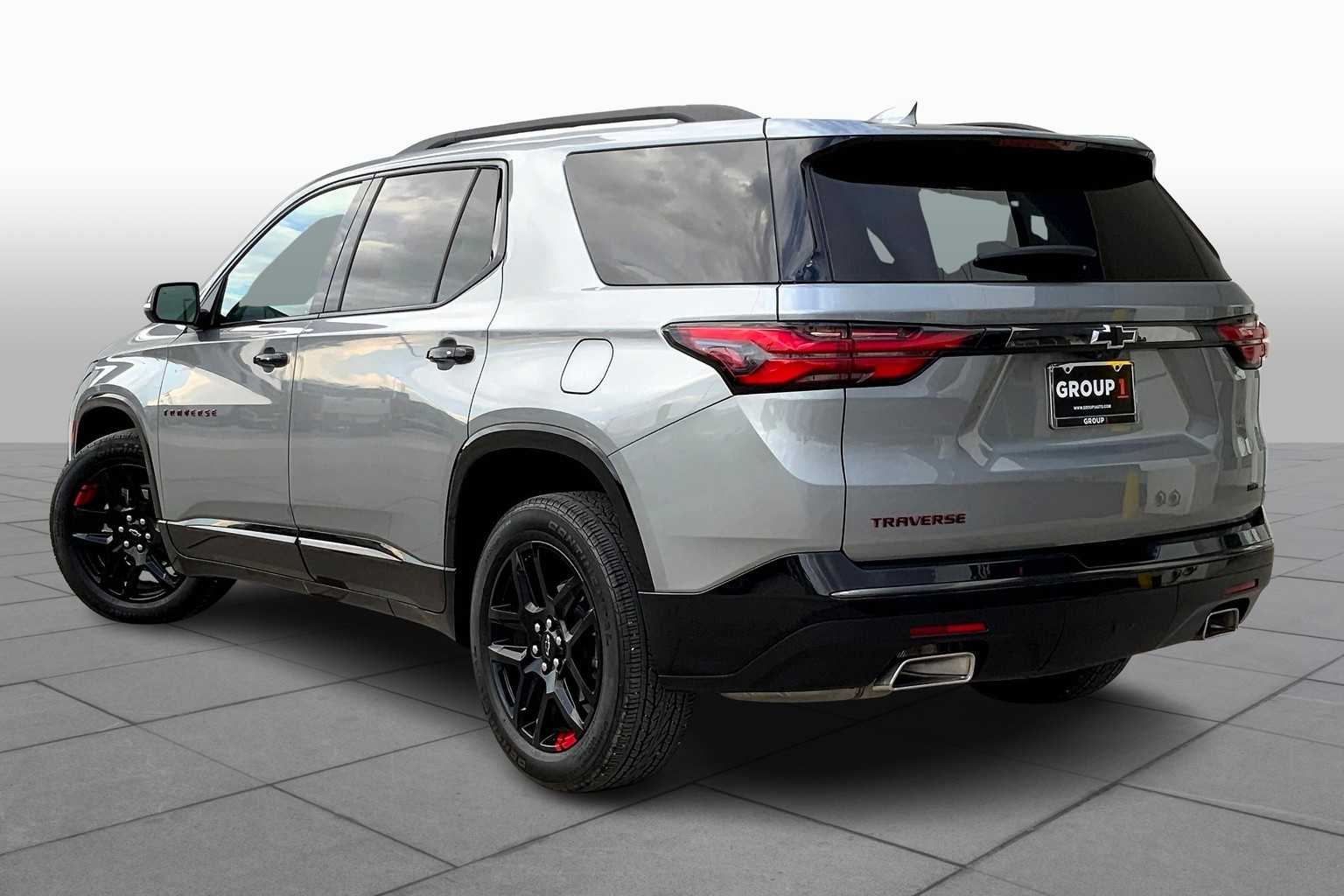 2023 Chevrolet Traverse Premier photo 11
