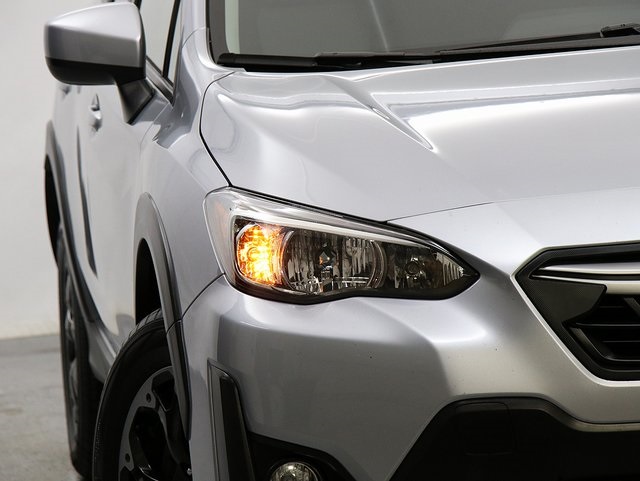 2023 Subaru Crosstrek Premium photo 2