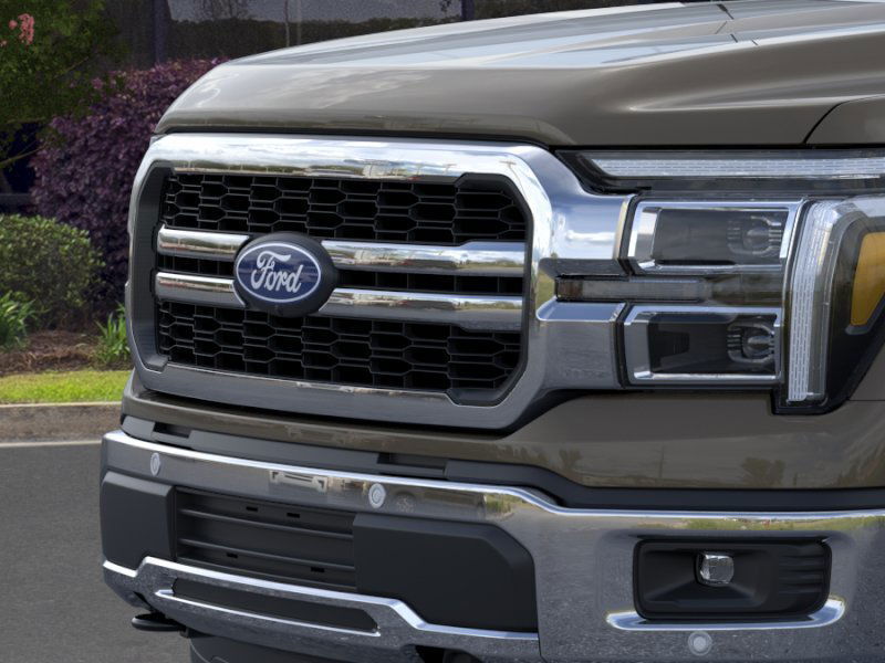2025 Ford F-150 Lariat photo 16