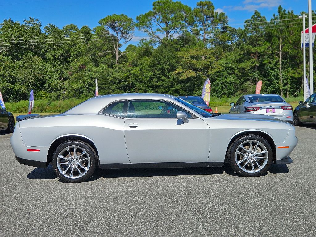 2023 Dodge Challenger GT photo 8