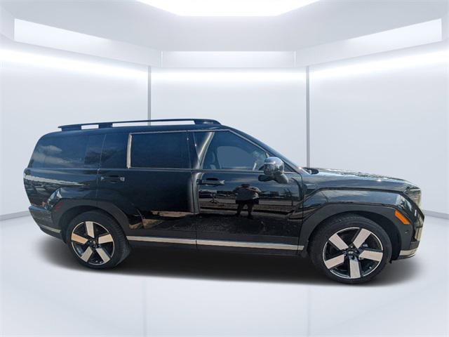 2024 Hyundai Santa Fe Limited photo 2