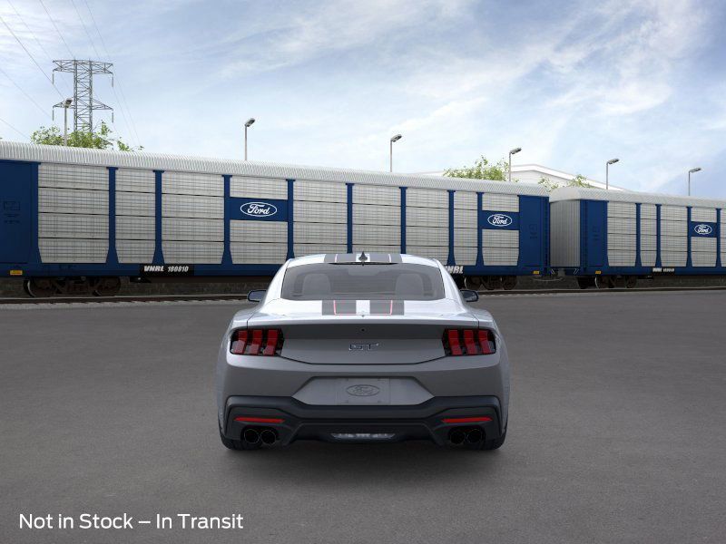 2025 Ford Mustang GT Premium photo 4