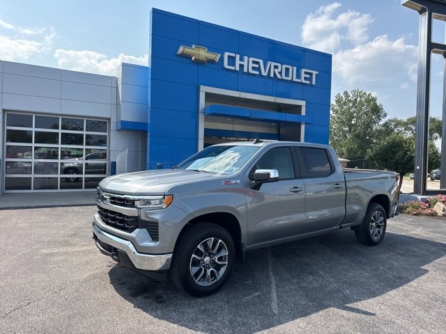 2026 Chevrolet Silverado 1500 LT photo 2
