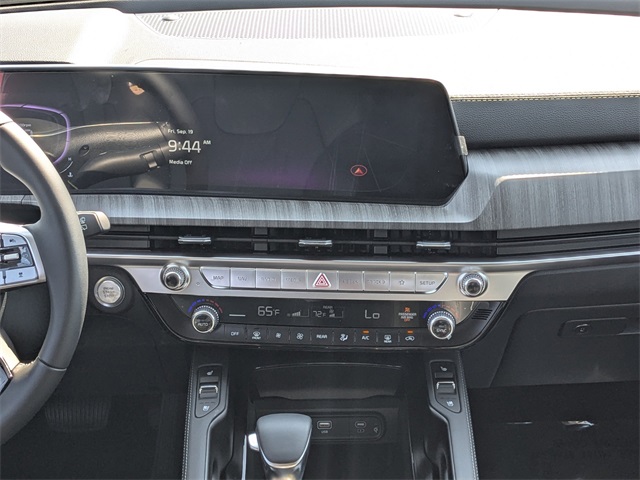 2025 Kia Telluride EX photo 17
