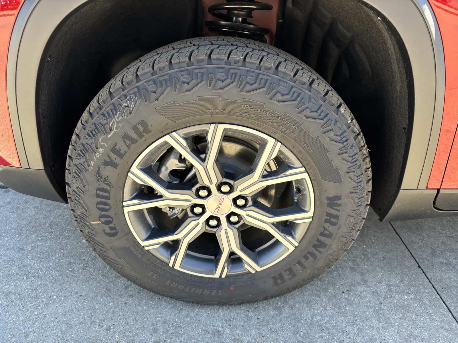 2026 Gmc Acadia AT4 photo 2