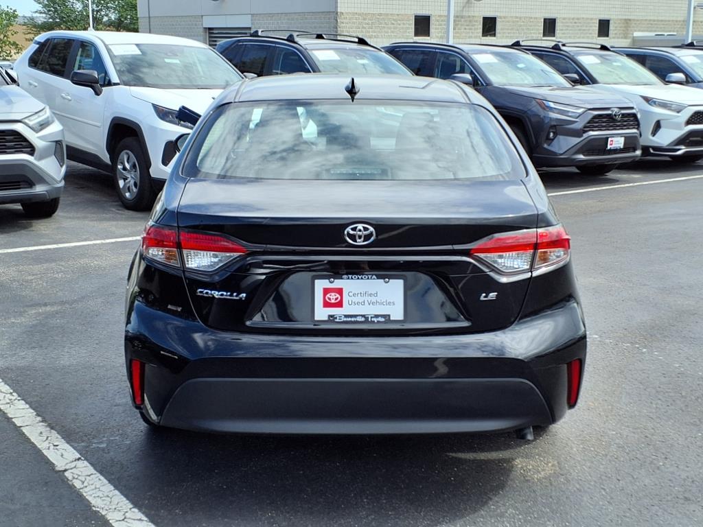 2024 Toyota Corolla LE photo 4