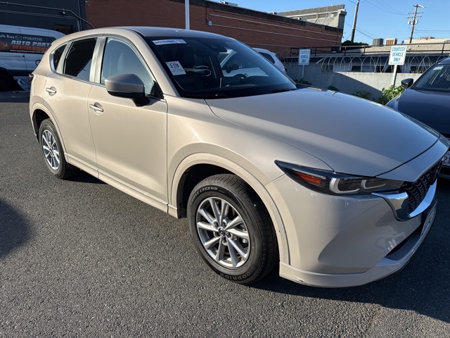 2024 Mazda CX-5 S Select Package's photo
