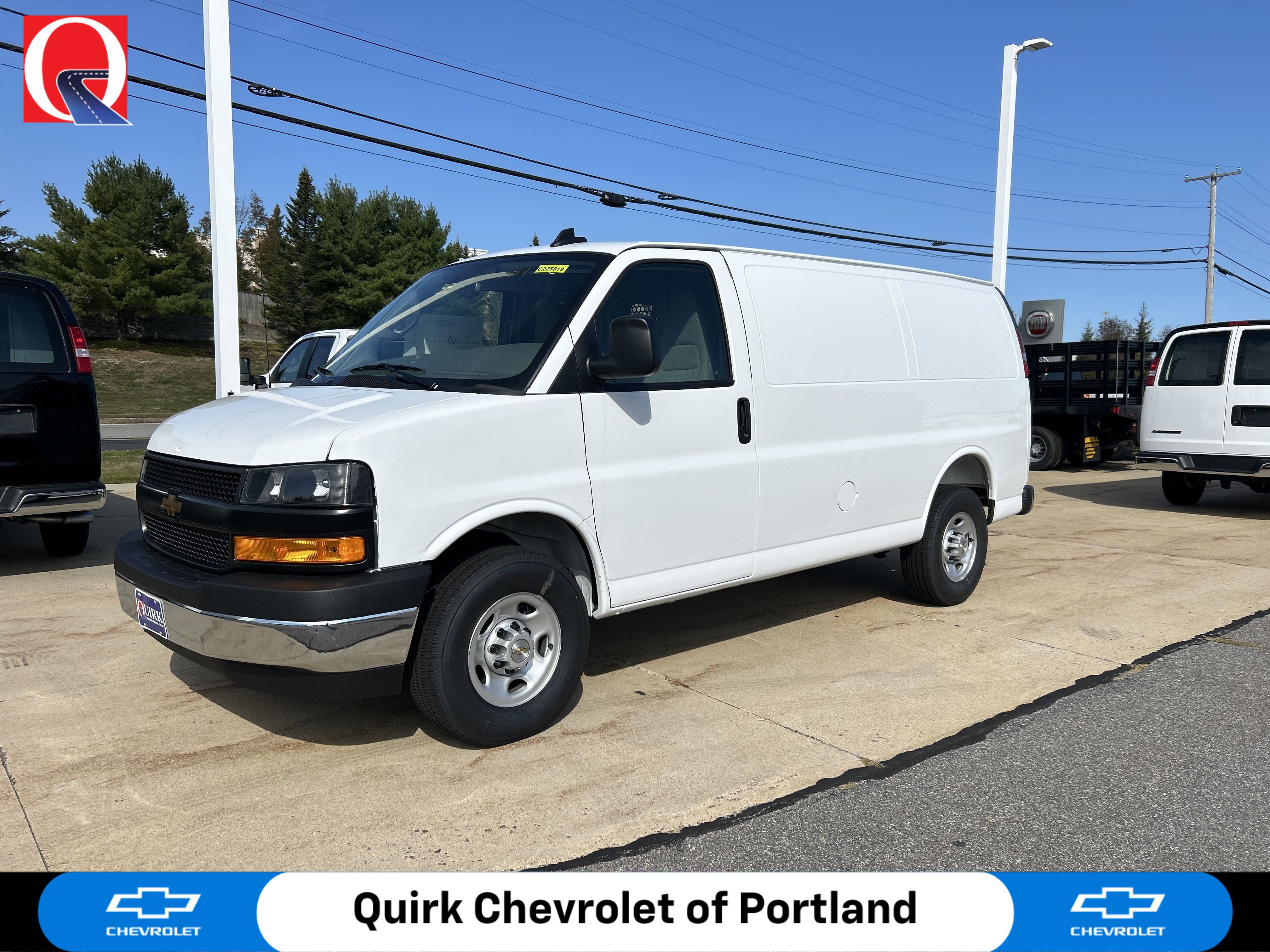 2025 Chevrolet Express Cargo Work Van's photo