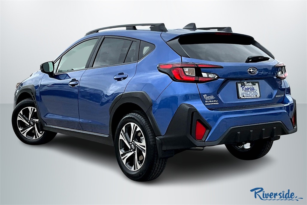 2025 Subaru Crosstrek Premium photo 2