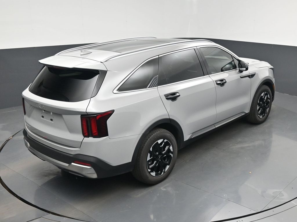 2025 Kia Sorento S photo 25
