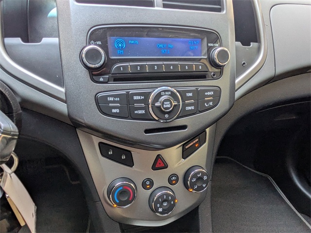 2012 Chevrolet Sonic LT photo 13