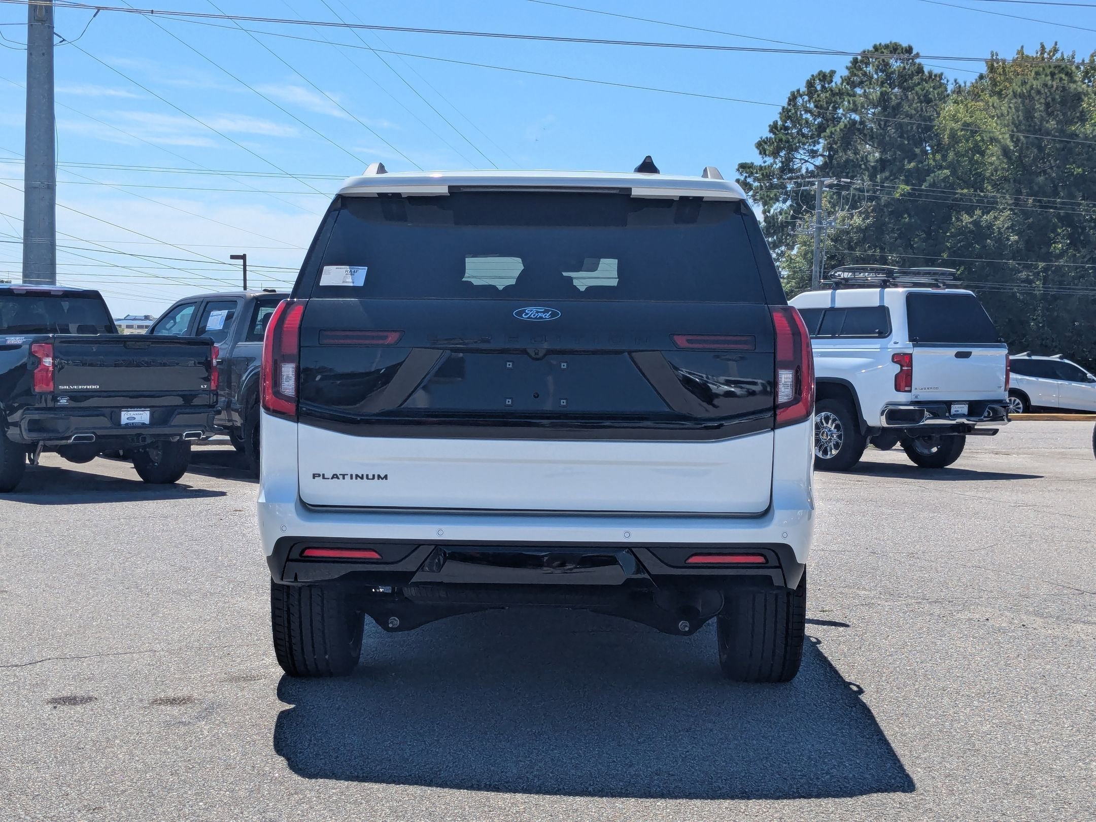 2025 Ford Expedition Platinum photo 3