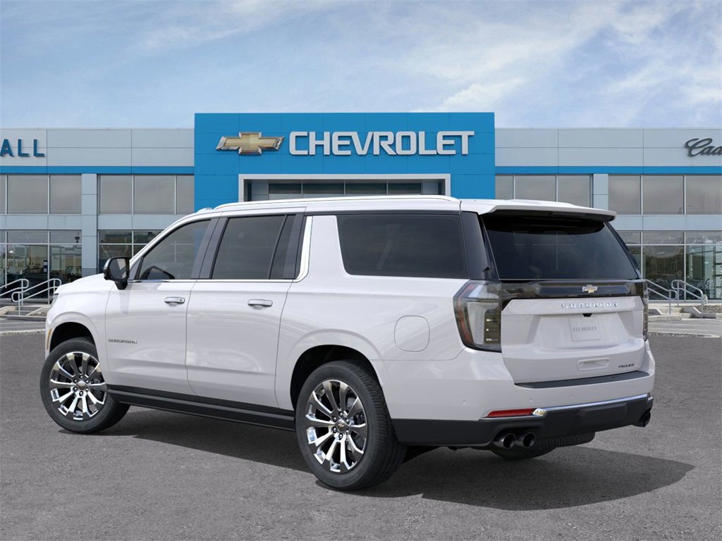 2025 Chevrolet Suburban Premier photo 3