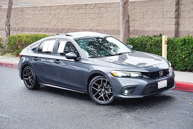 Used 2023 Gray Honda Sport Touring image 2