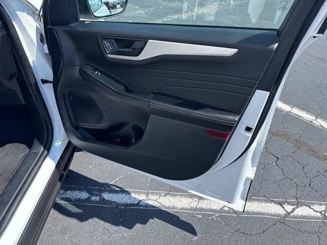 2022 Ford Escape SE photo 26