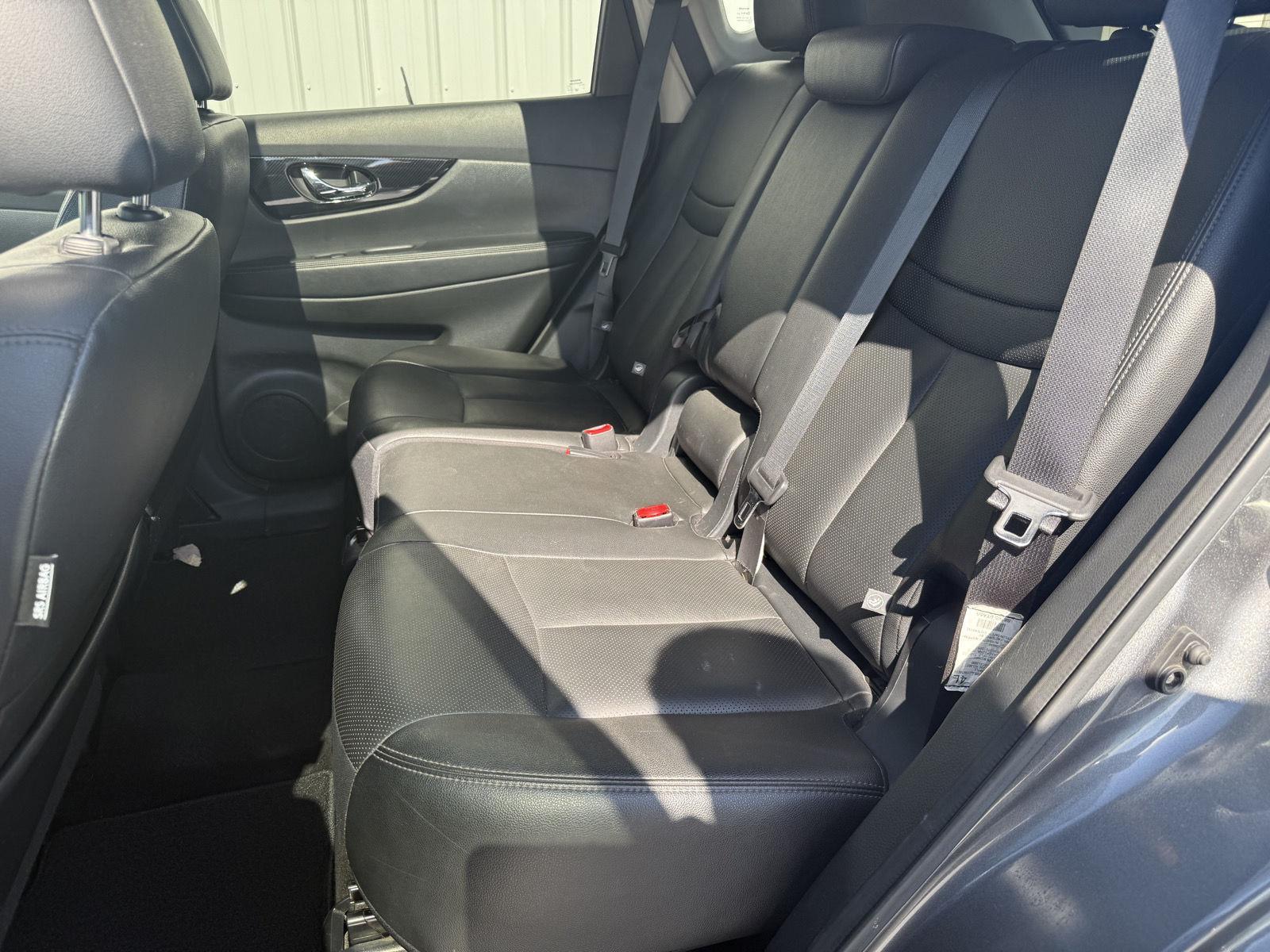 2020 Nissan Rogue SL photo 23