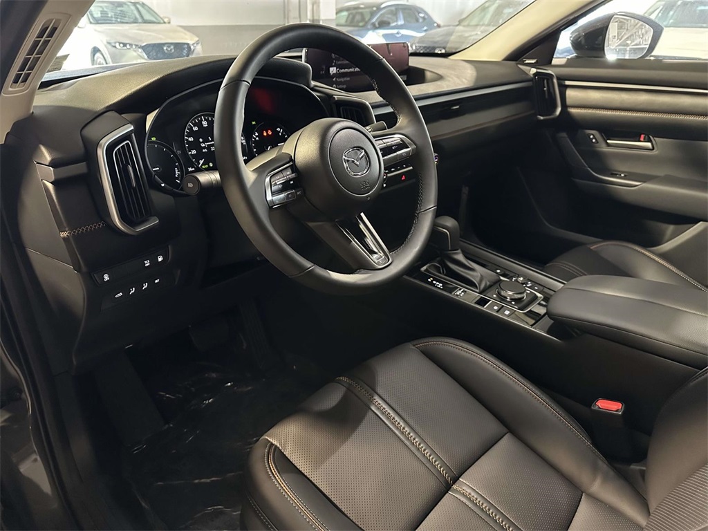 2025 Mazda CX-50 Premium photo 2