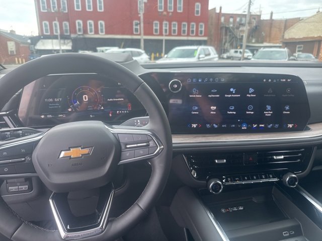 2025 Chevrolet Tahoe High Country photo 9